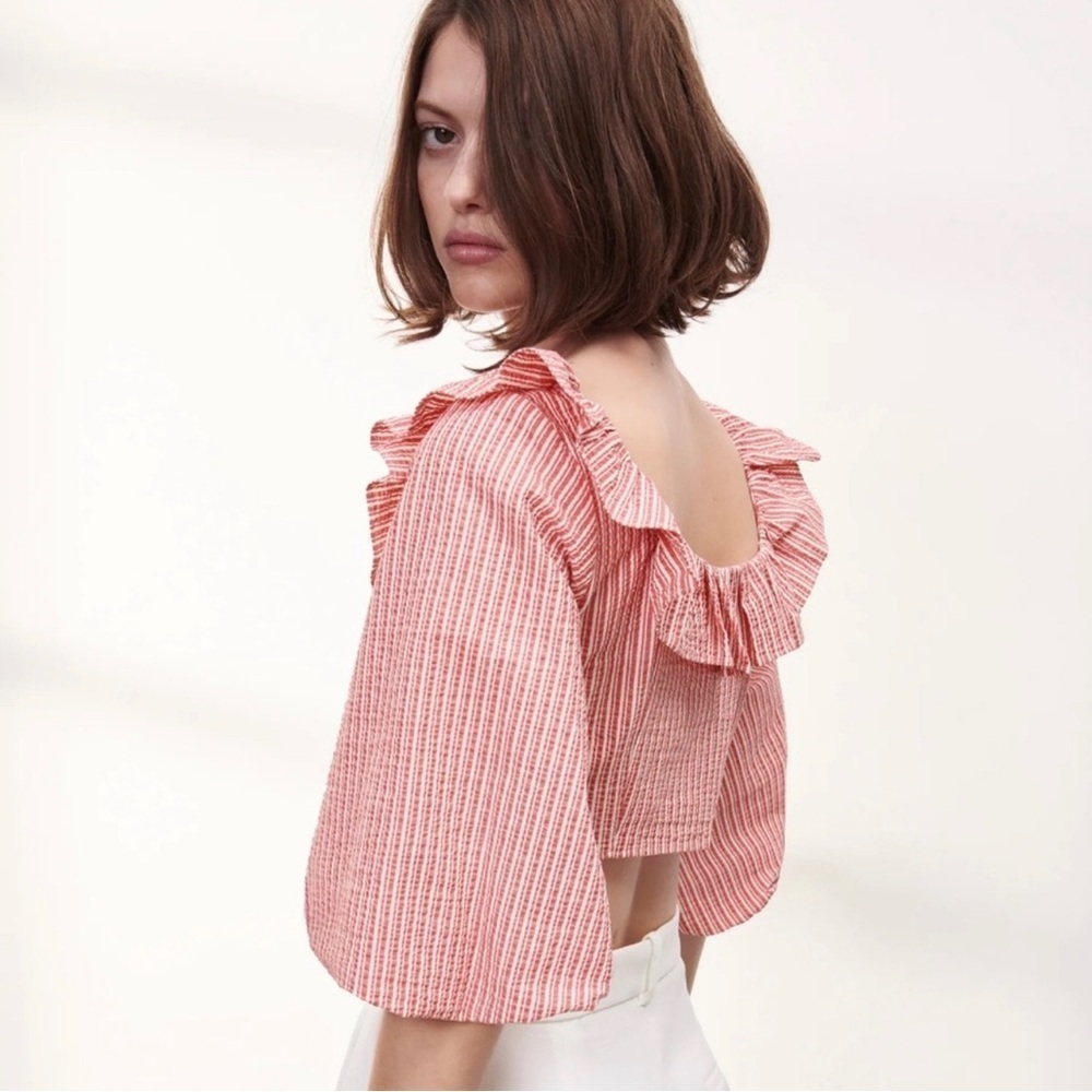 Zara Contrasting Striped Crop Top With Ruffles - Picture 3 of 9